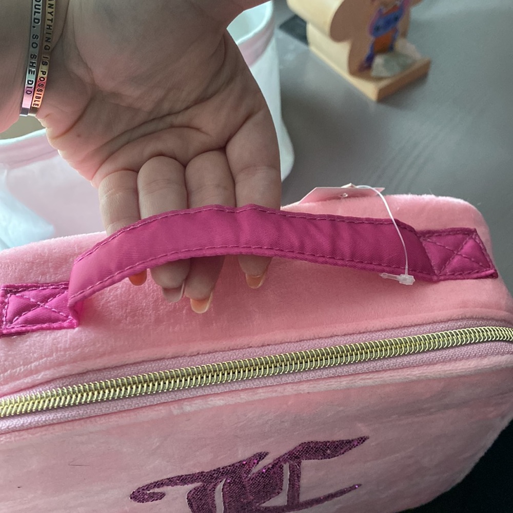Juicy Couture Pink Cosmetic Bag - Picture 3 of 7